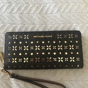 Michael Kors Wallet/Wristlet